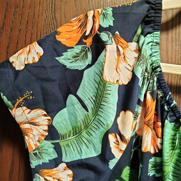 Bloom Chic Floral Dress - Picture 3 of 7